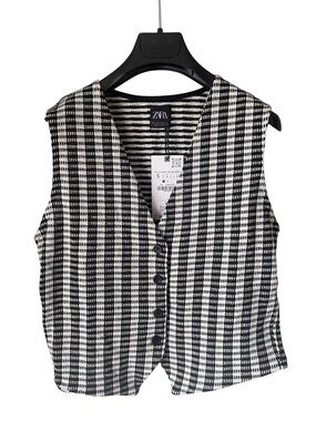 Zara Black and White Button-Front Vest